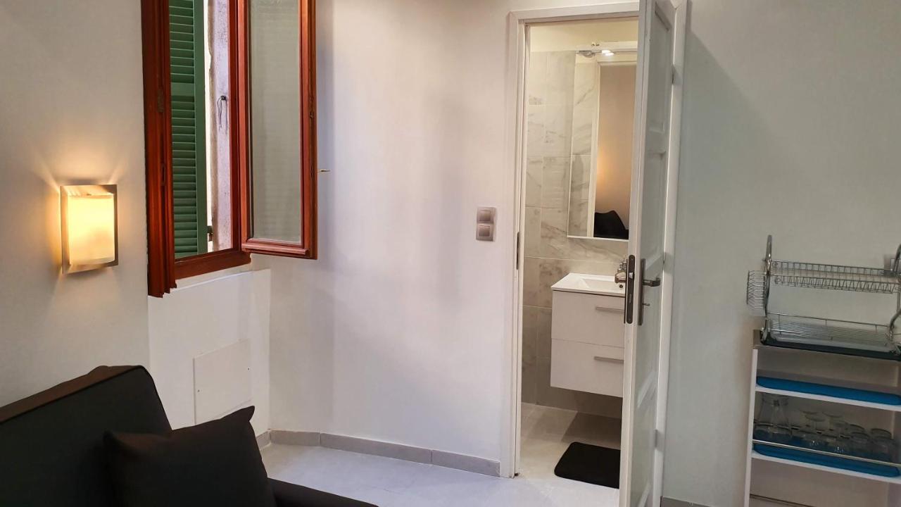 Studio Rue Pietonne Proche Plage ม็องตง ภายนอก รูปภาพ
