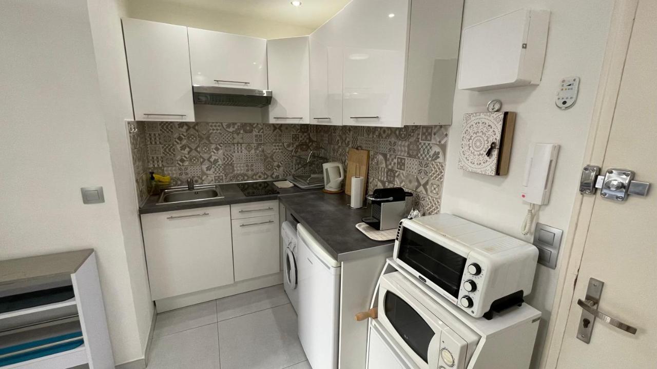 Studio Rue Pietonne Proche Plage ม็องตง ภายนอก รูปภาพ